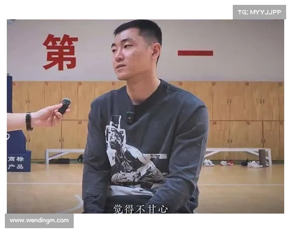 辽篮头号外援弗格重启训练备战回归但状态与体能或成最大隐忧 辽篮头号外援弗格重启训练备战回归但状态与体能或成最大隐忧